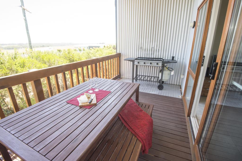The Lakes Beachfront Holiday Park Lake Tyers Beach Buitenkant foto
