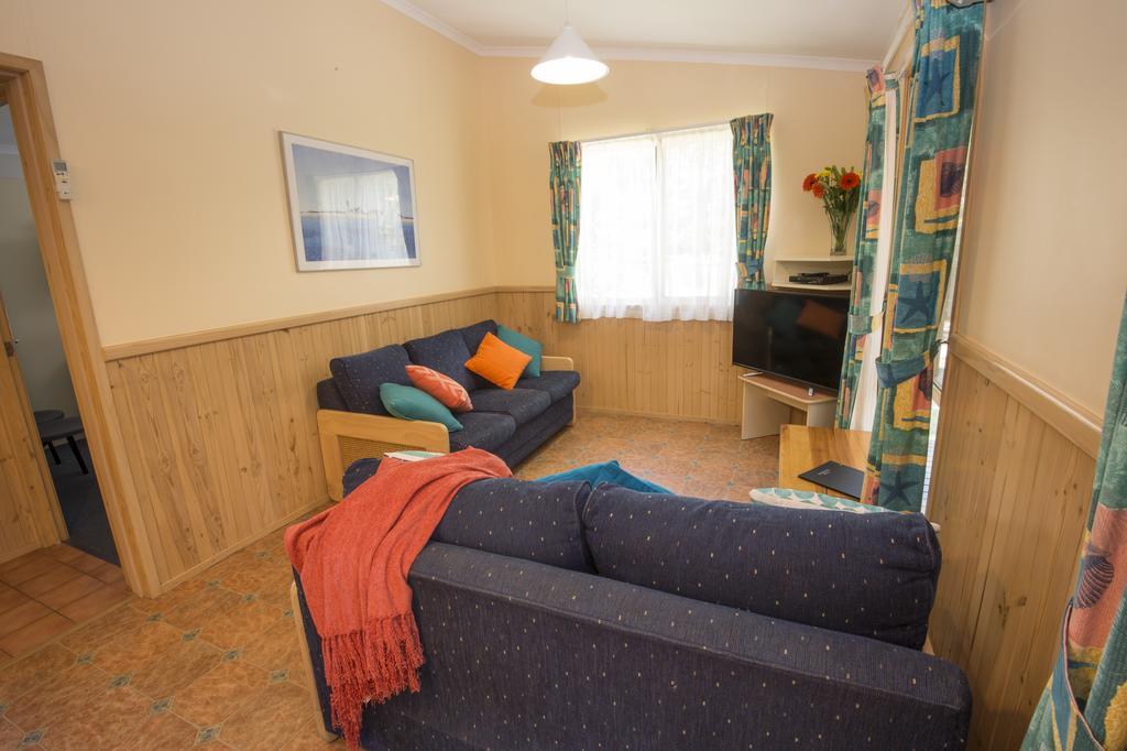 The Lakes Beachfront Holiday Park Lake Tyers Beach Buitenkant foto