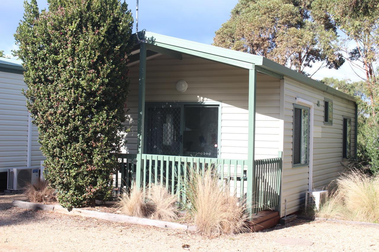 The Lakes Beachfront Holiday Park Lake Tyers Beach Buitenkant foto